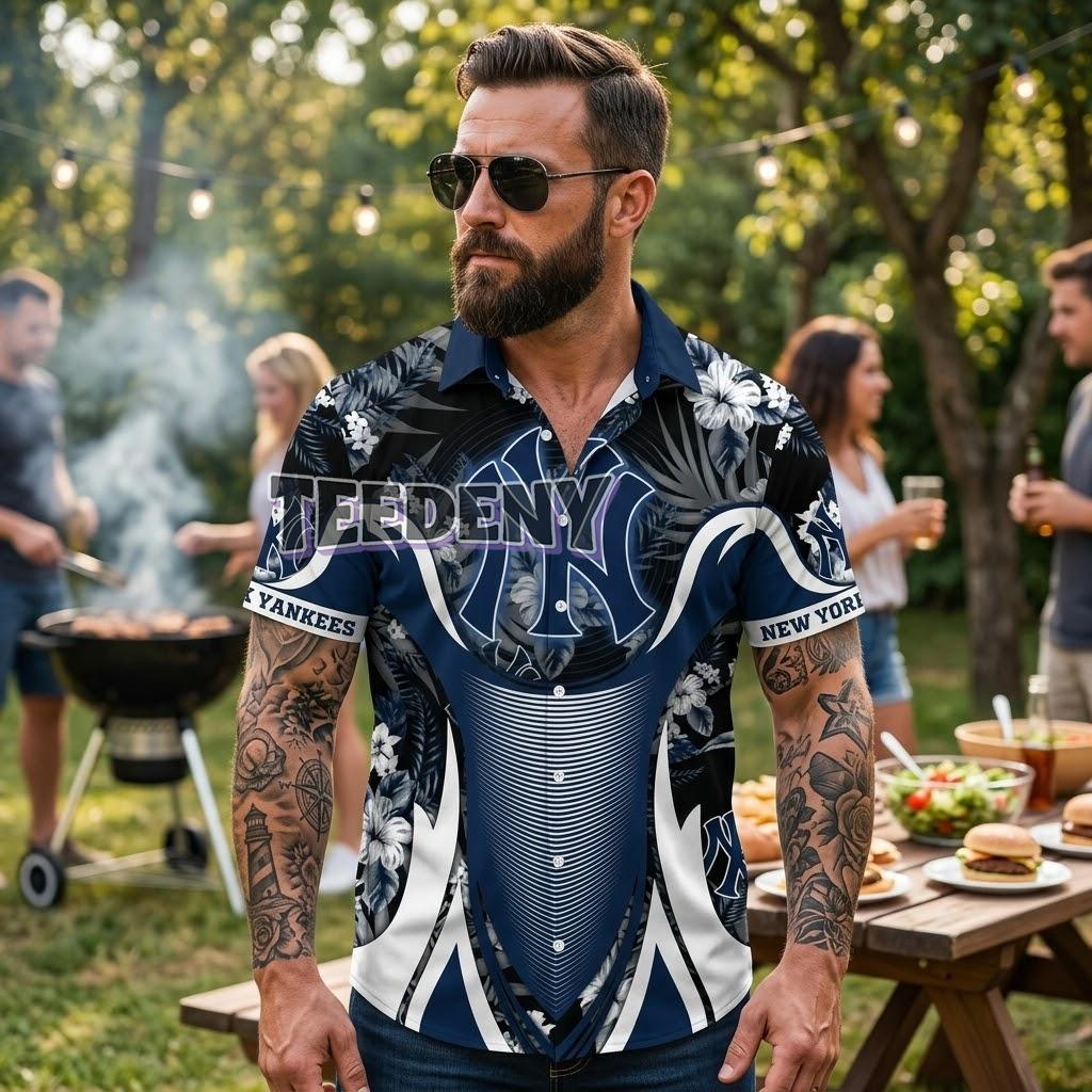 New York Yankees Dynamic Wave Hawaiian Shirt Front