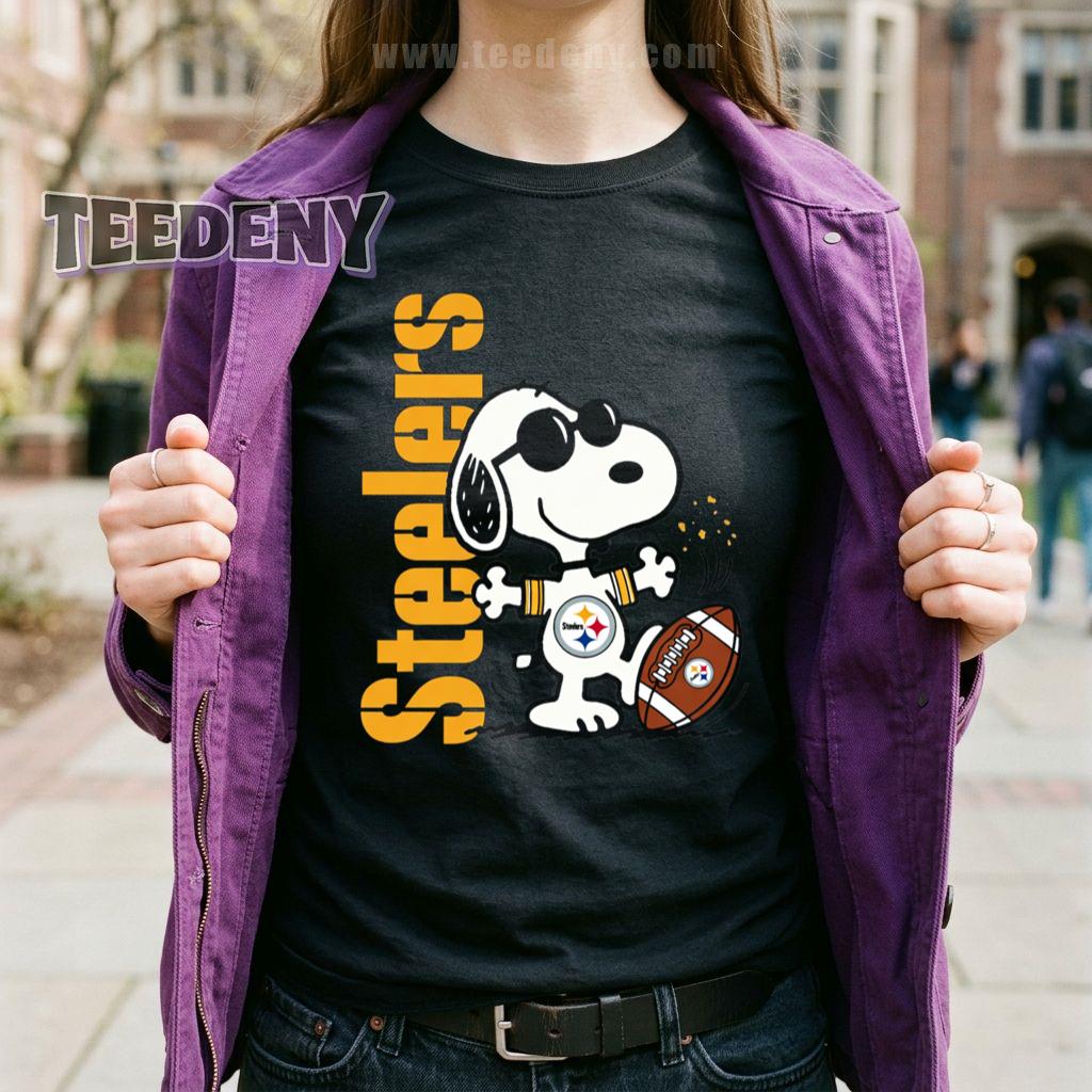 Pittsburgh Steelers Snoopy T-Shirt Football Cool Dog Fan Gift
